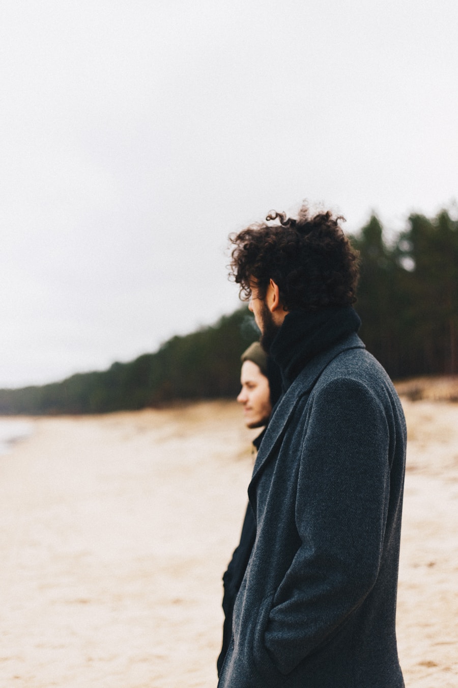 Photo "how to recognize when a relationship has turned codependent"