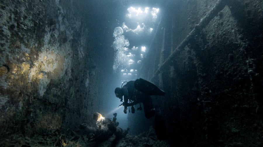 godzilla, underwater